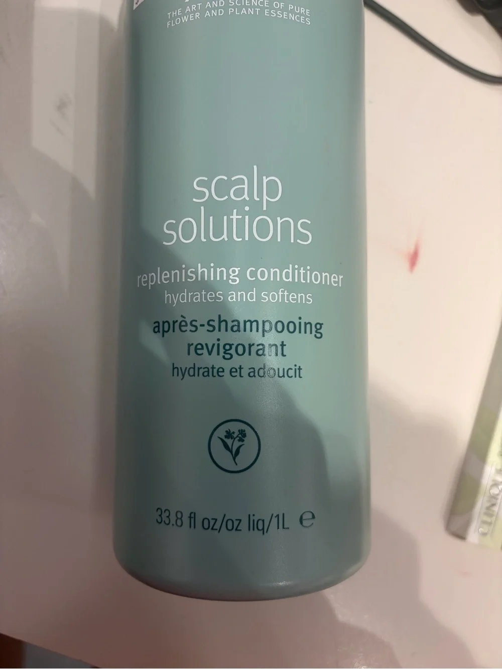 AVEDA Scalp Solutions Replenishing Conditioner - seafoam jumbo size value family